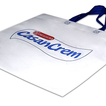 Bolsa sin fuelle inferior y manija de friselina